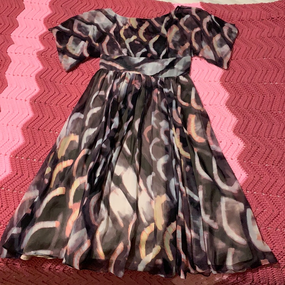 NWT Tracy Reece Silk flutter sleeve